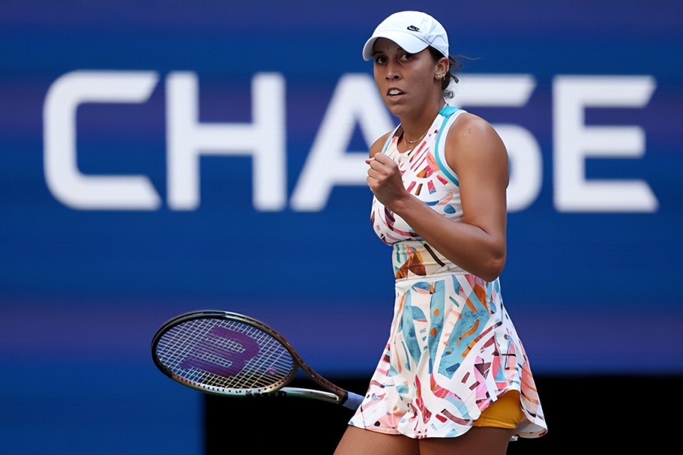 与中场衔接 与中场衔接