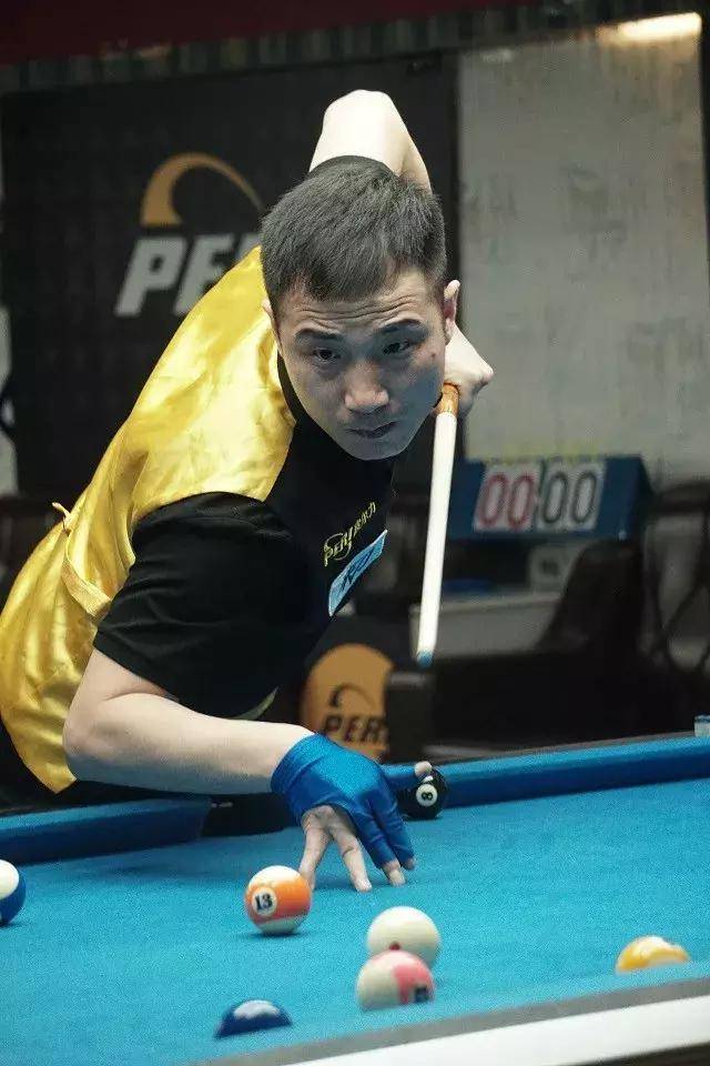 动中出现了 动中出现了