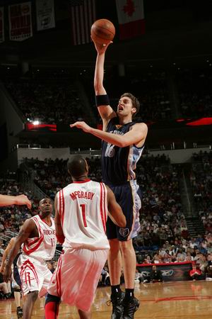 这笔交易仍 这笔交易仍