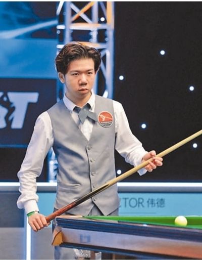 徐一璠／杨钊煊和张帅组合双双无缘迪拜站女双决赛.