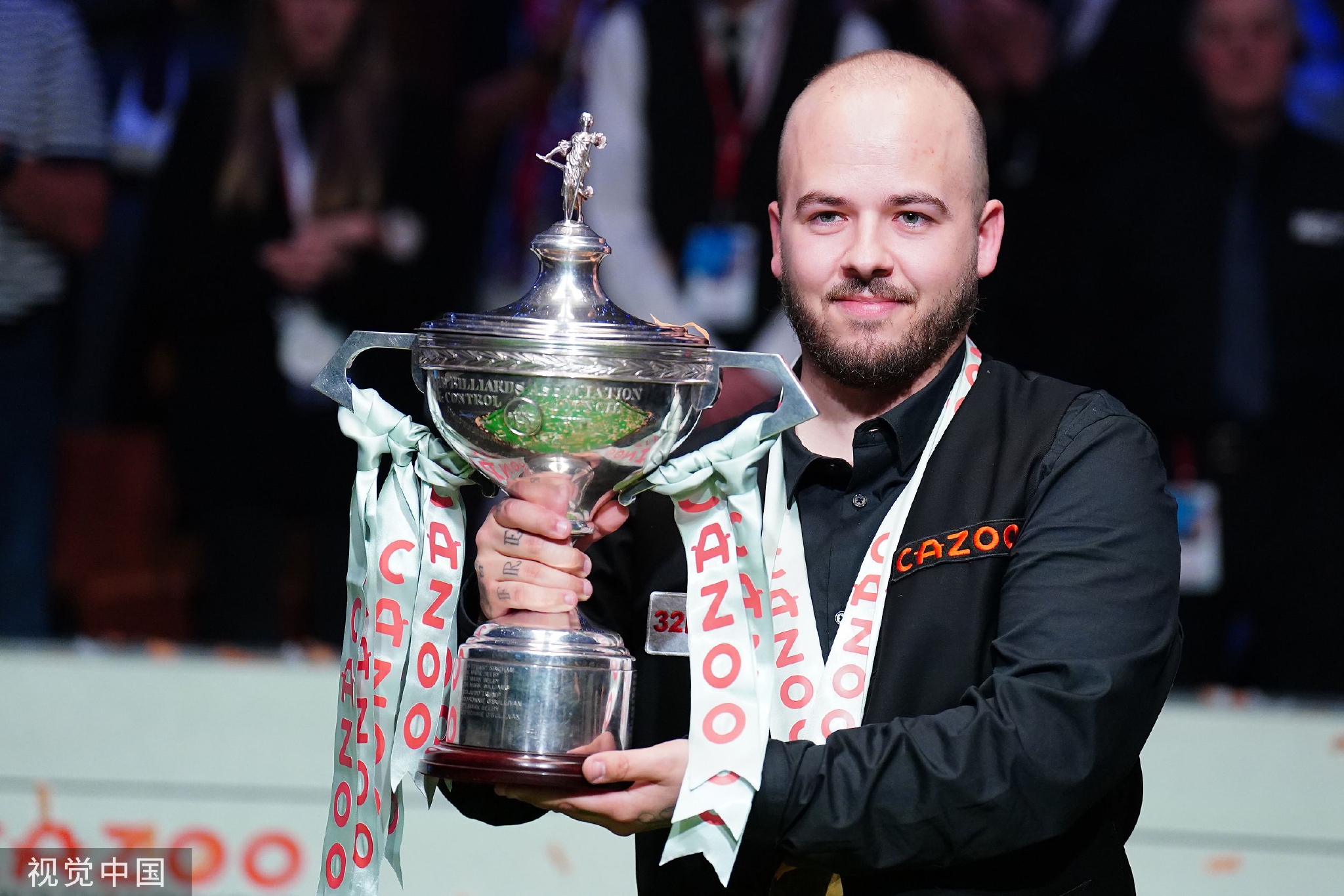 把网球拍爱 把网球拍爱