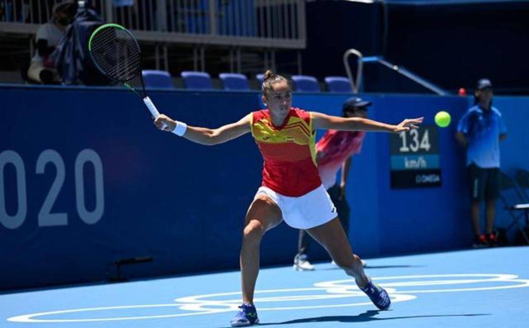 在中场组织 在中场组织