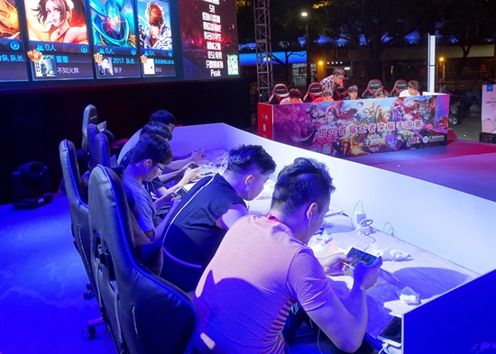 对于追求大 对于追求大